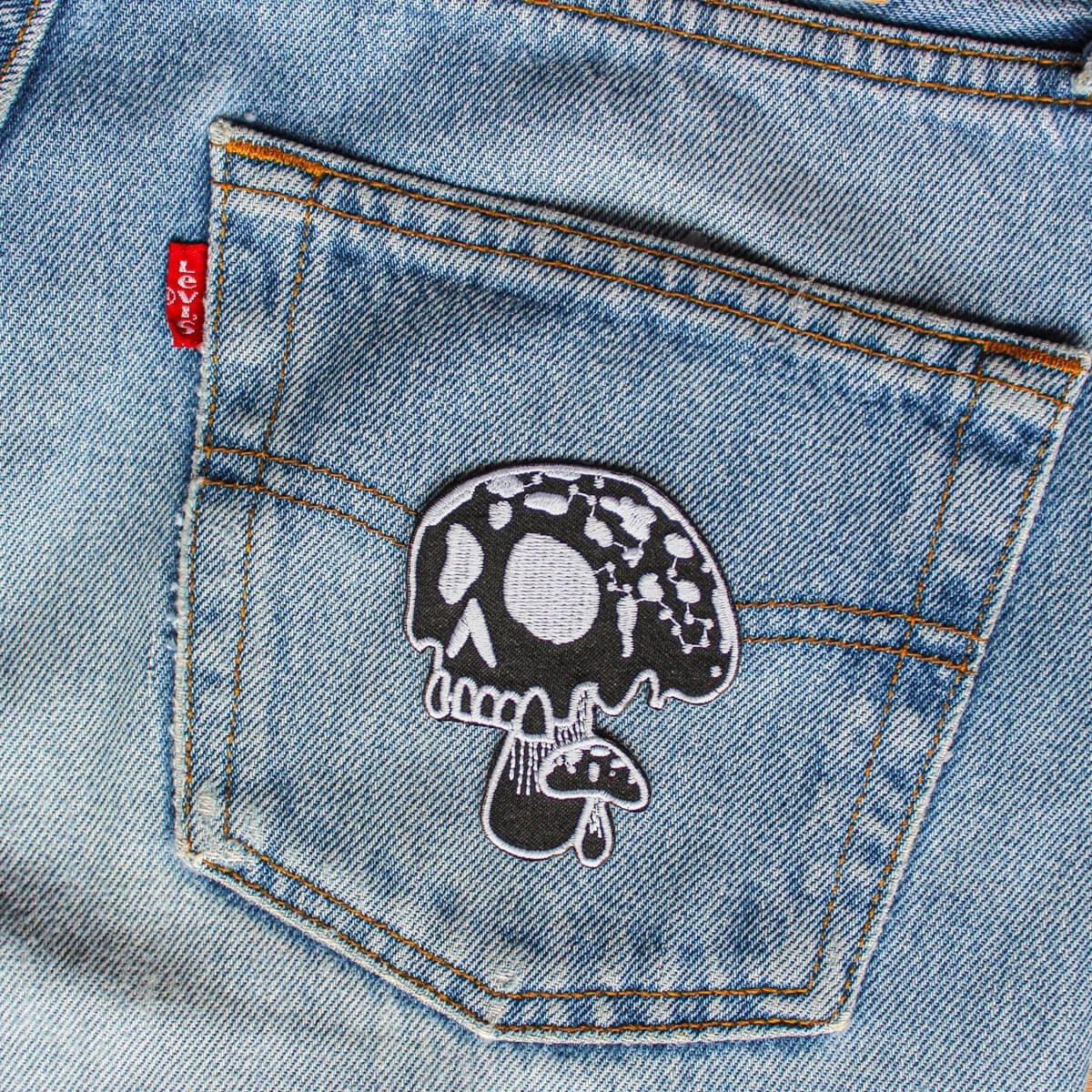 Death Mushroom - Aufn�her