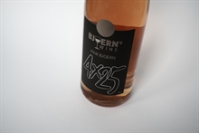 VHY! - Pink Bj�rn, Wein